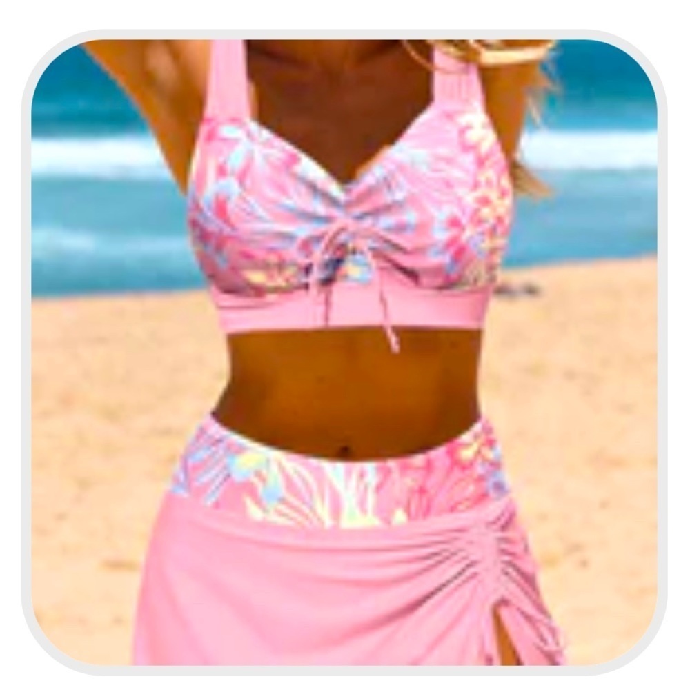 5/$25 LuckyBop three piece swimwear in pink floral pattern size small